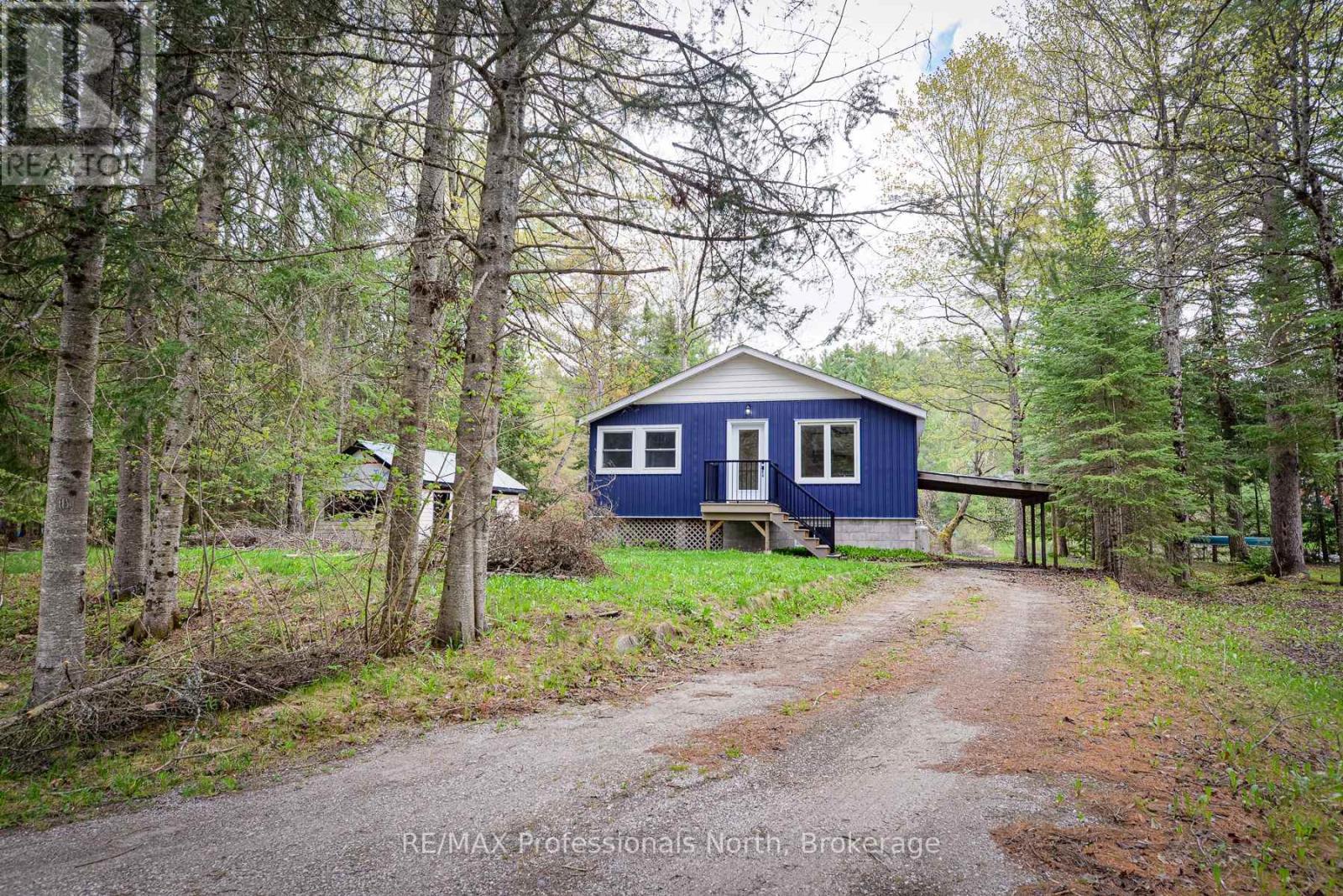 1011 Harmony Lane Private, Bracebridge, Ontario  P1L 1W9 - Photo 1 - X13158914