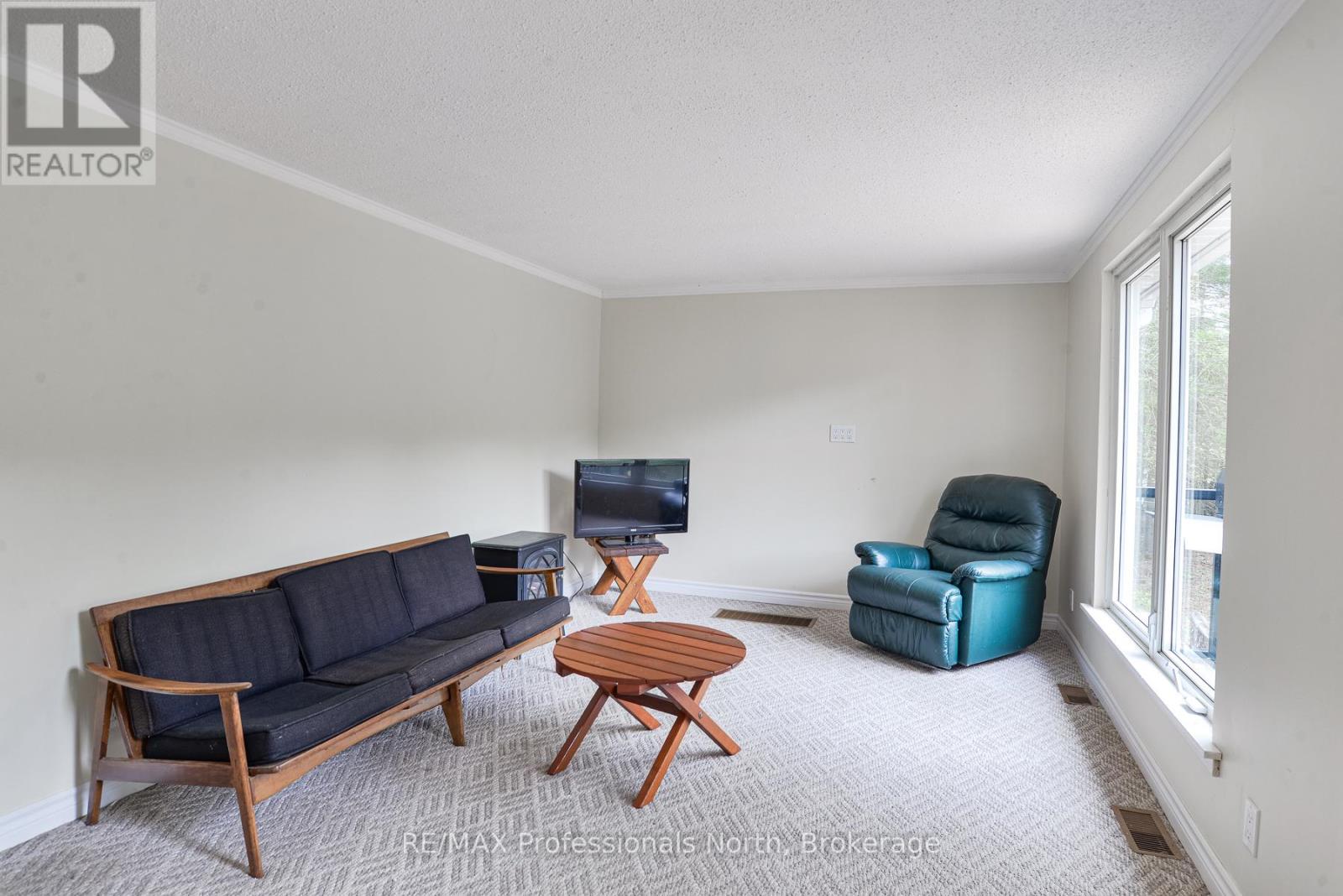 1011 Harmony Lane Private, Bracebridge, Ontario  P1L 1W9 - Photo 8 - X13158914