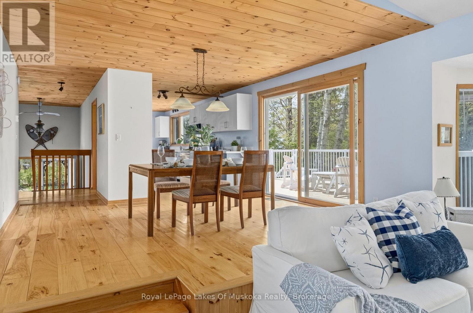 1044 Bigwin View Lane, Lake Of Bays, Ontario  P0B 1A0 - Photo 15 - X13159140