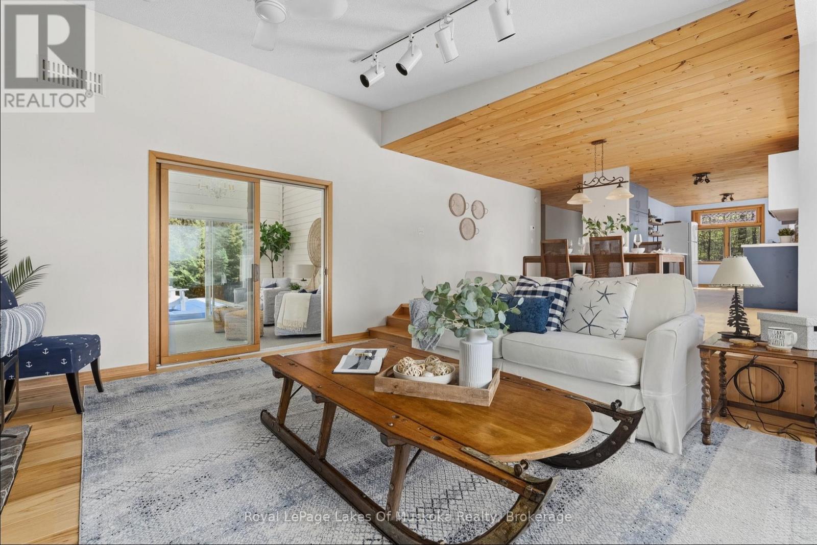 1044 Bigwin View Lane, Lake Of Bays, Ontario  P0B 1A0 - Photo 20 - X13159140