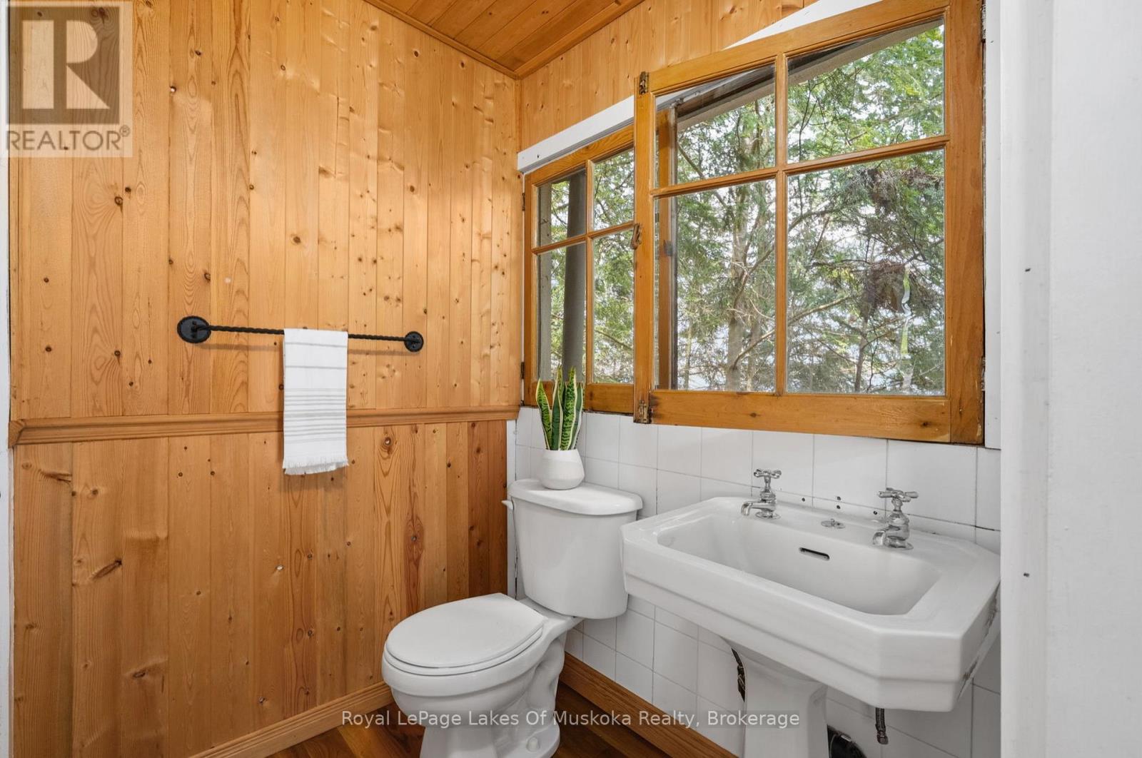 1044 Bigwin View Lane, Lake Of Bays, Ontario  P0B 1A0 - Photo 35 - X13159140