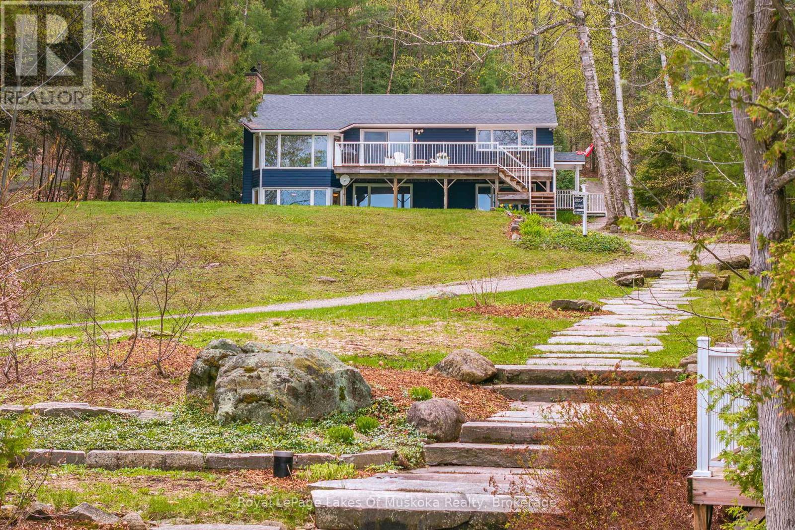1044 Bigwin View Lane, Lake Of Bays, Ontario  P0B 1A0 - Photo 4 - X13159140