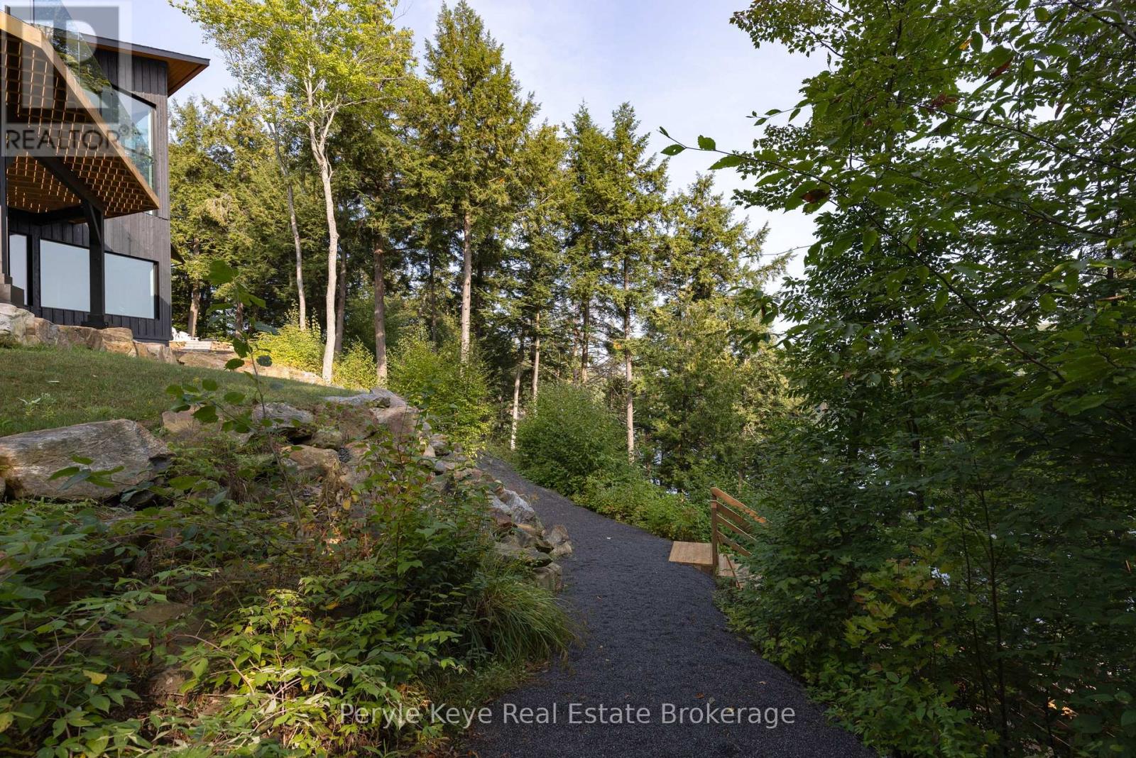 86 Claren Crescent, Huntsville, Ontario P1H 0C3 - Photo 45 - X13159726