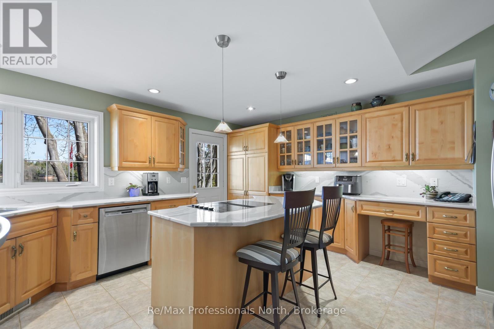 355 Loudon Point Road, Gravenhurst, Ontario  P1P 1R2 - Photo 11 - X13162310