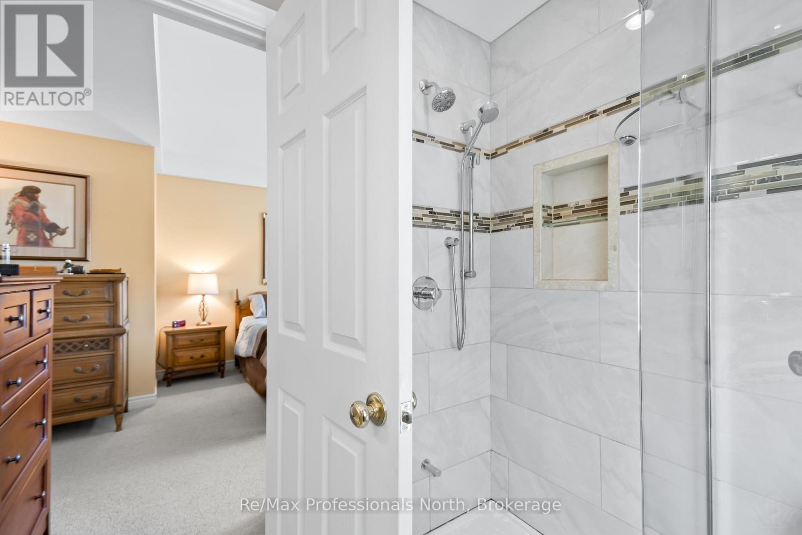 355 Loudon Point Road, Gravenhurst, Ontario  P1P 1R2 - Photo 16 - X13162310