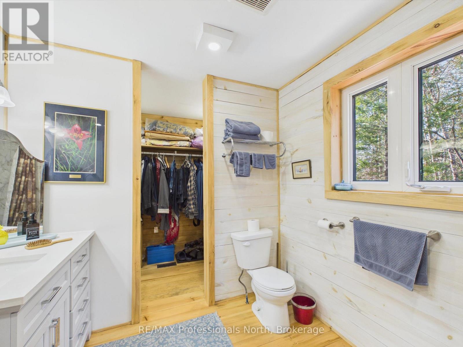 1070 Vankoughnet Road, Bracebridge, Ontario P1L 1X1 - Photo 15 - X13164372