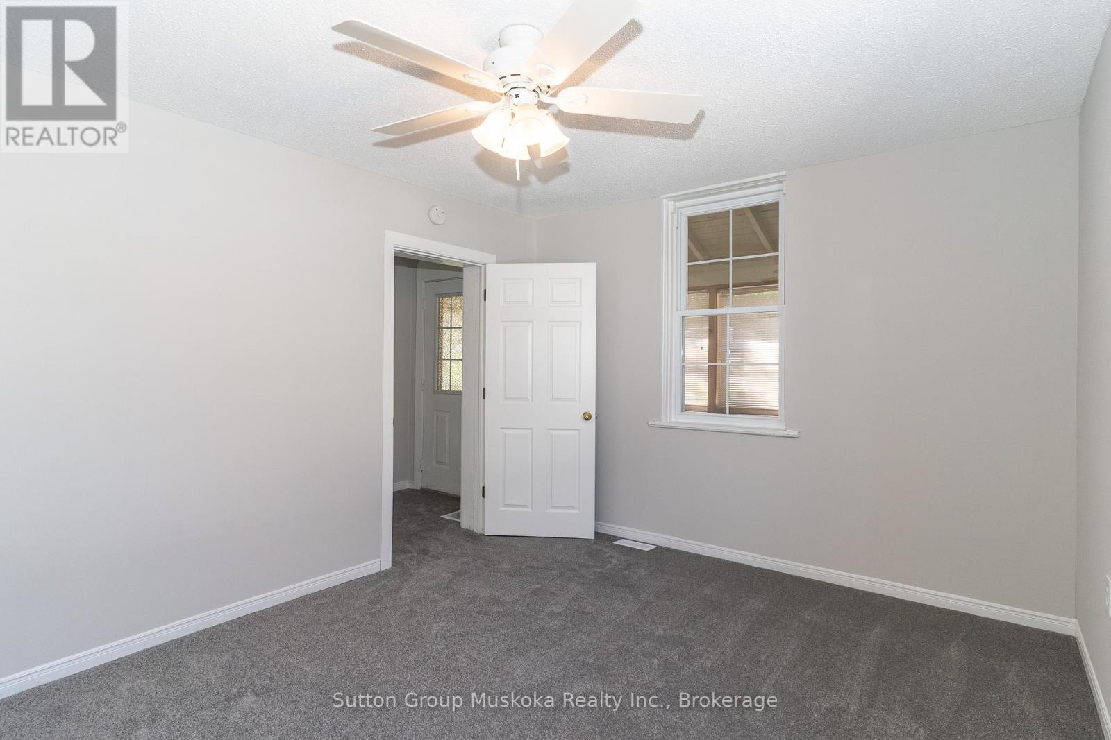18 Susan Street W, Huntsville, Ontario P1H 1X4 - Photo 14 - X13169254