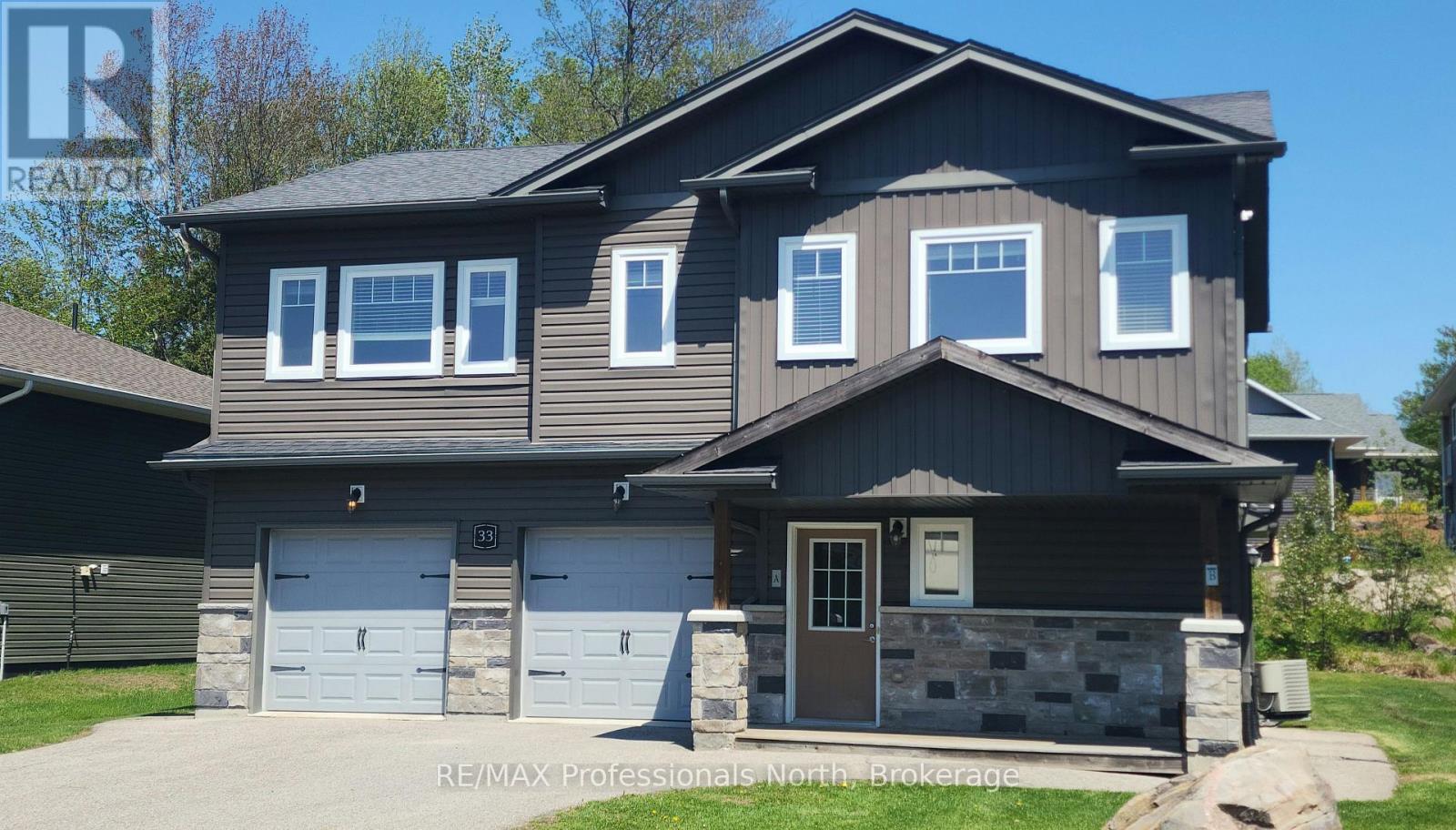 33 Goodwin Drive, Huntsville, Ontario P1H 2R3 - Photo 1 - X13169292