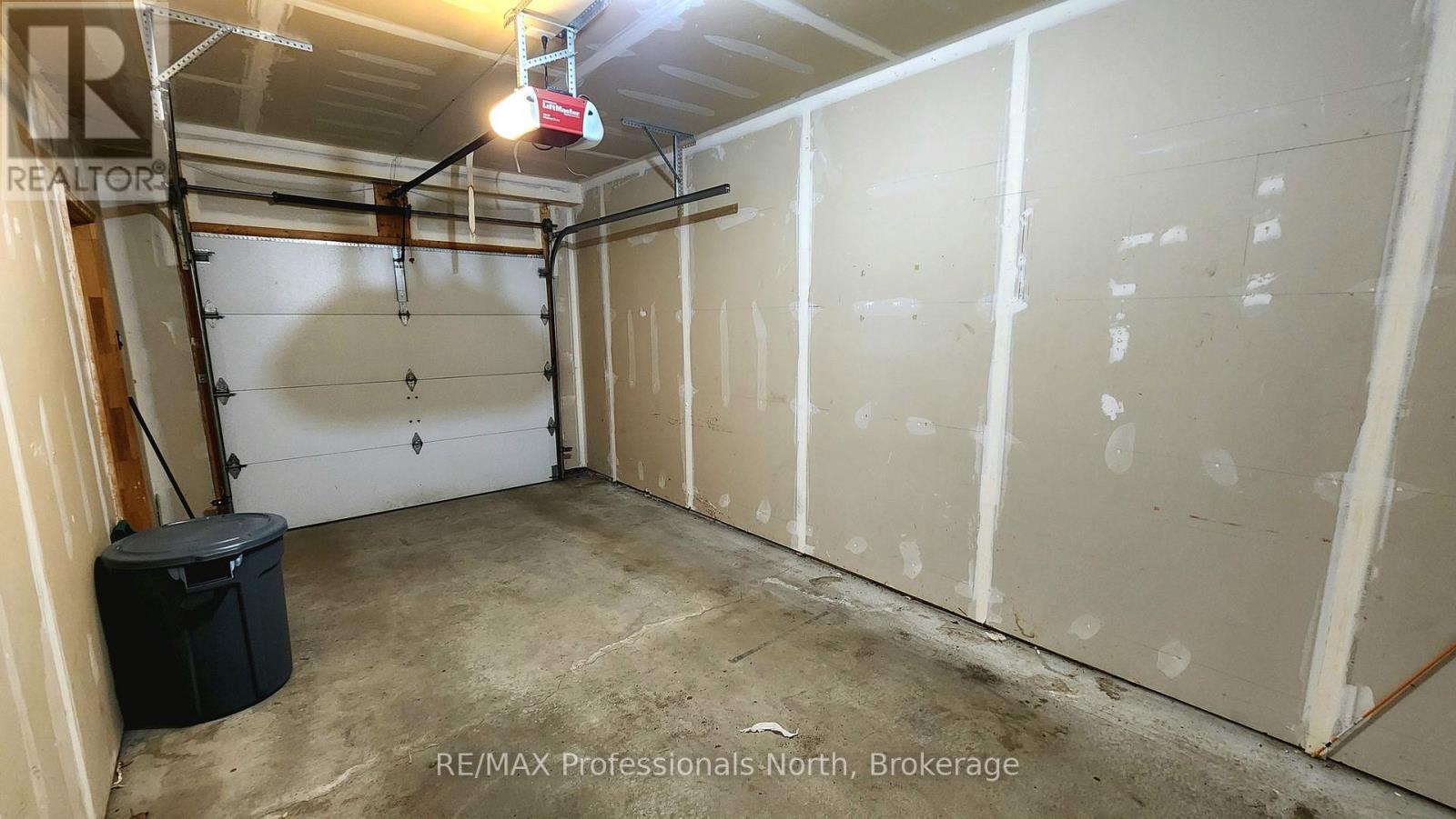 33 Goodwin Drive, Huntsville, Ontario P1H 2R3 - Photo 23 - X13169292