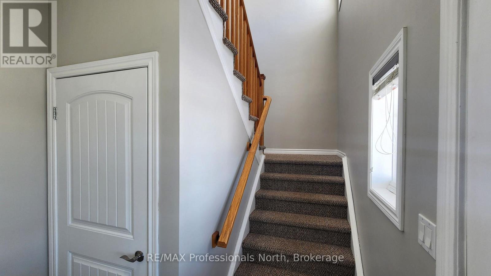 33 Goodwin Drive, Huntsville, Ontario P1H 2R3 - Photo 3 - X13169292