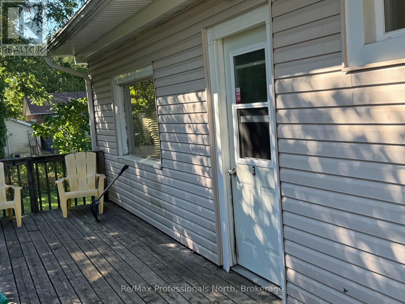 261 Hotchkiss Street, Gravenhurst, Ontario P1P 1H7 - Photo 27 - X13169332