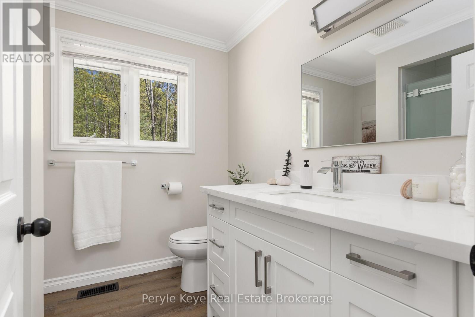 1042 Hillside Crescent, Lake Of Bays, Ontario P1H 2J6 - Photo 23 - X13173096