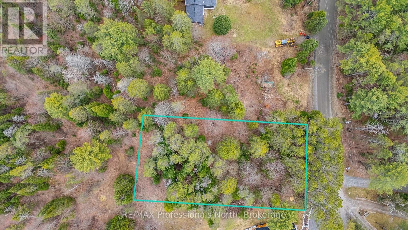 75 Balsam Chutes Road, Huntsville, Ontario  P0B 1L0 - Photo 2 - X13180674