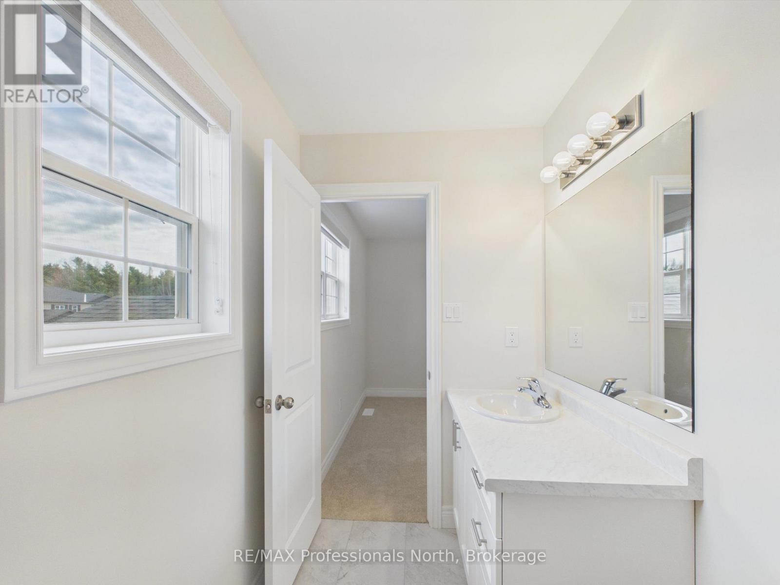 18 Mcconnell Crescent, Bracebridge, Ontario P1L 0N7 - Photo 23 - X13186930