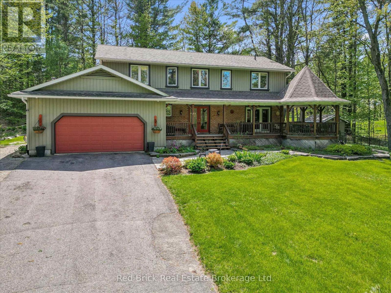 24 South Muskoka Drive, Bracebridge, Ontario  P1L 1M4 - Photo 1 - X13189410