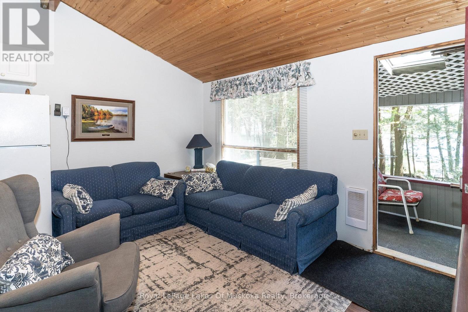 1082 Lakeshore Drive S, Bracebridge, Ontario P1L 1X3 - Photo 6 - X13192206