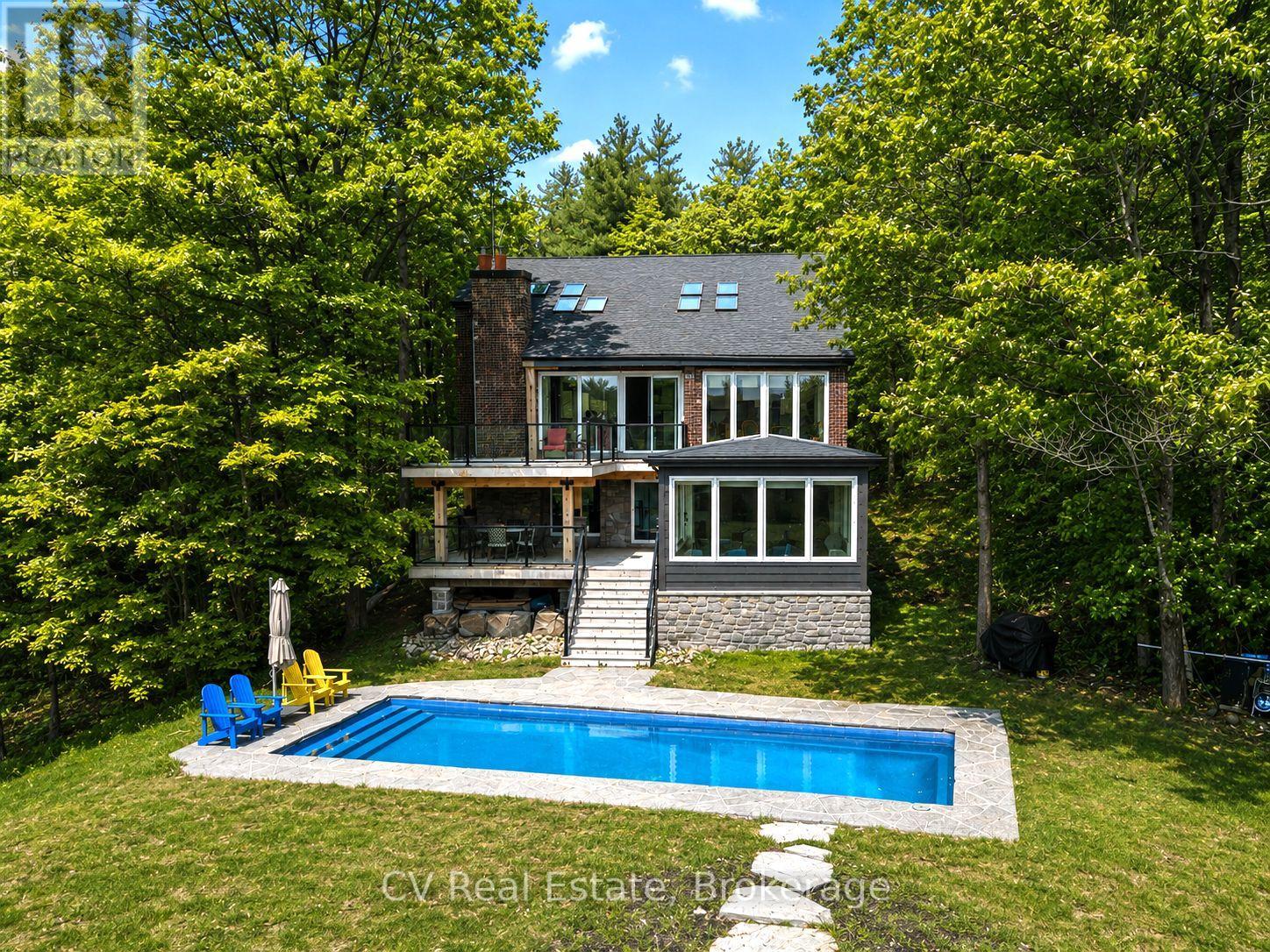 1030 S Sunset Bay Rd, Gravenhurst, Ontario  P1P 1R2 - Photo 1 - X13206252