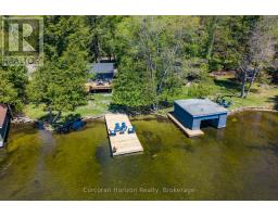 1050 FAIR-LEE PARK ROAD, Muskoka Lakes, Ontario