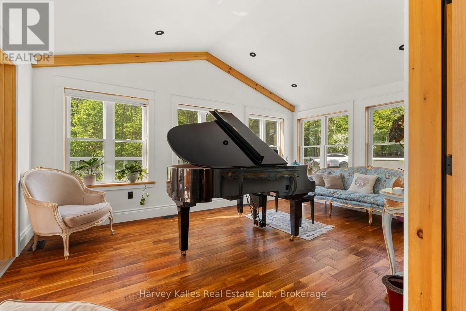 1615 Muskoka Road N, Gravenhurst, Ontario  P1P 1R4 - Photo 23 - X13209558
