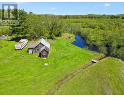 68 ROWANWOOD ROAD, Huntsville, Ontario