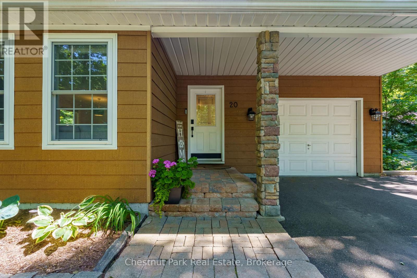 20 Kevin Crescent, Bracebridge, Ontario P1L 1A8 - Photo 3 - X13212492