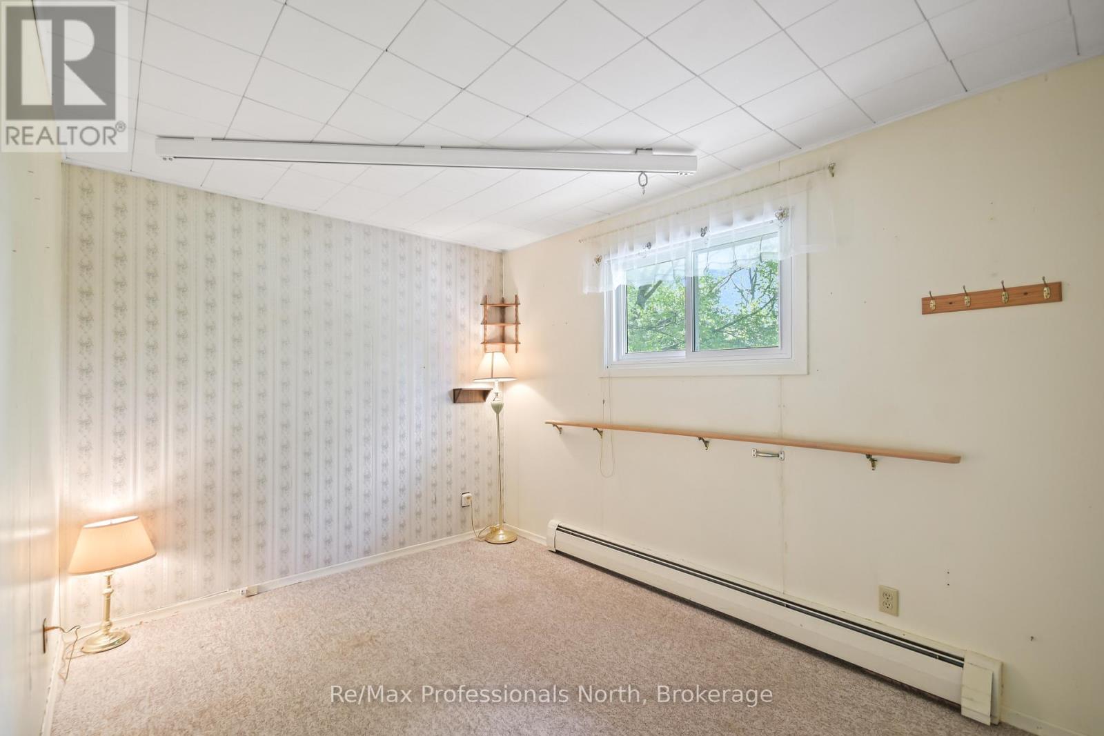 970 First Street S, Gravenhurst, Ontario P1P 1K3 - Photo 16 - X13212576