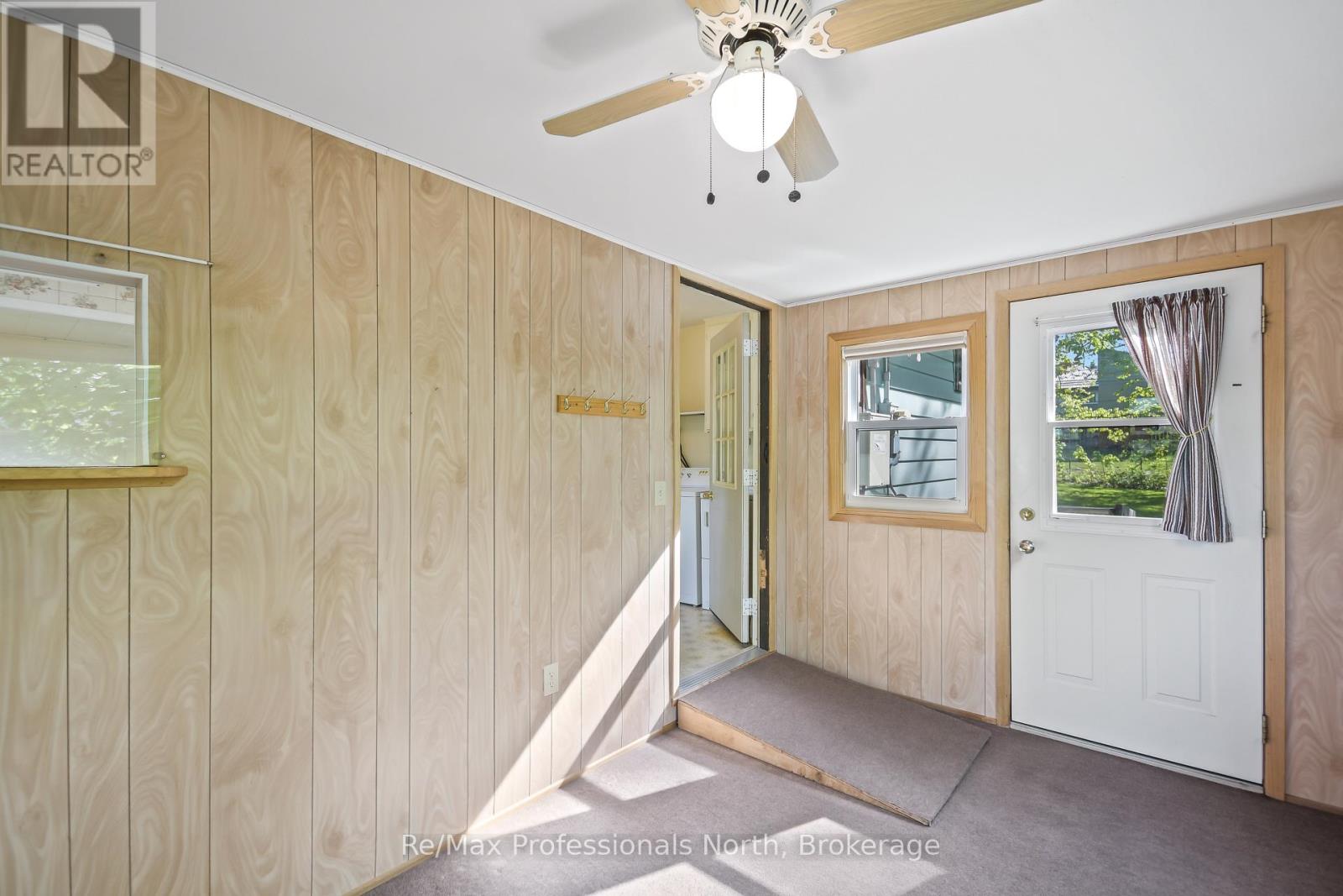 970 First Street S, Gravenhurst, Ontario P1P 1K3 - Photo 2 - X13212576