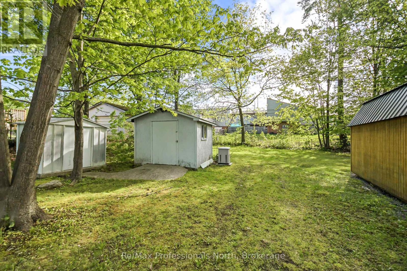 970 First Street S, Gravenhurst, Ontario P1P 1K3 - Photo 21 - X13212576