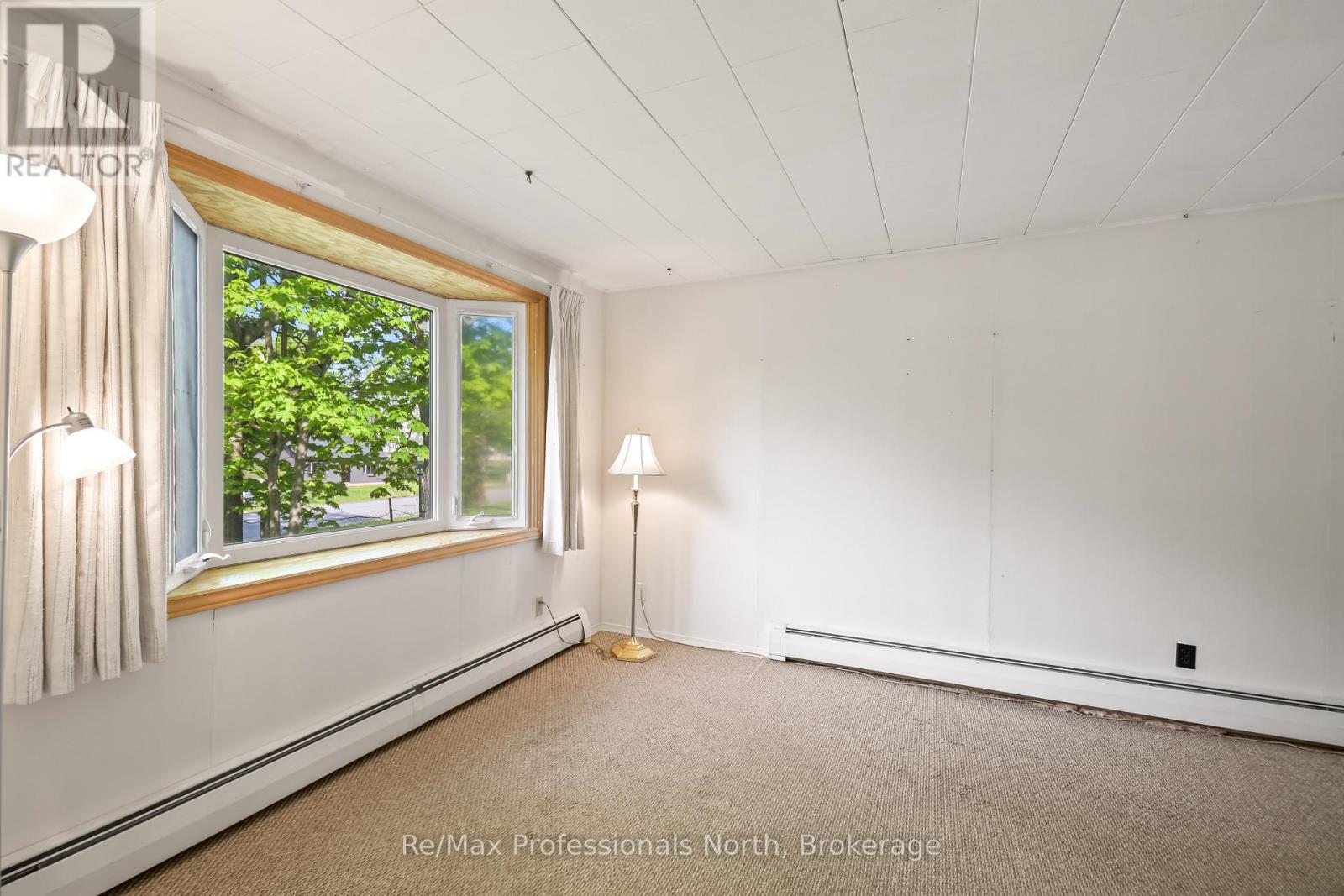 970 First Street S, Gravenhurst, Ontario P1P 1K3 - Photo 8 - X13212576