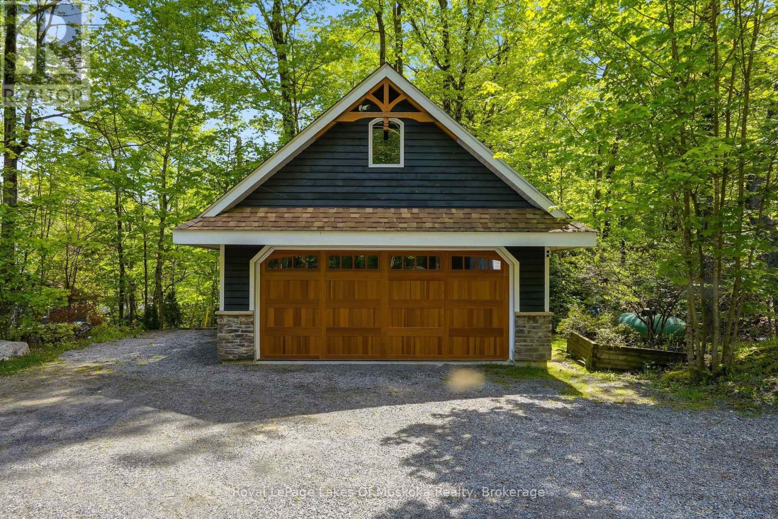 10 - 1234 Shea Road, Muskoka Lakes, Ontario P0B 1M0 - Photo 3 - X13212750