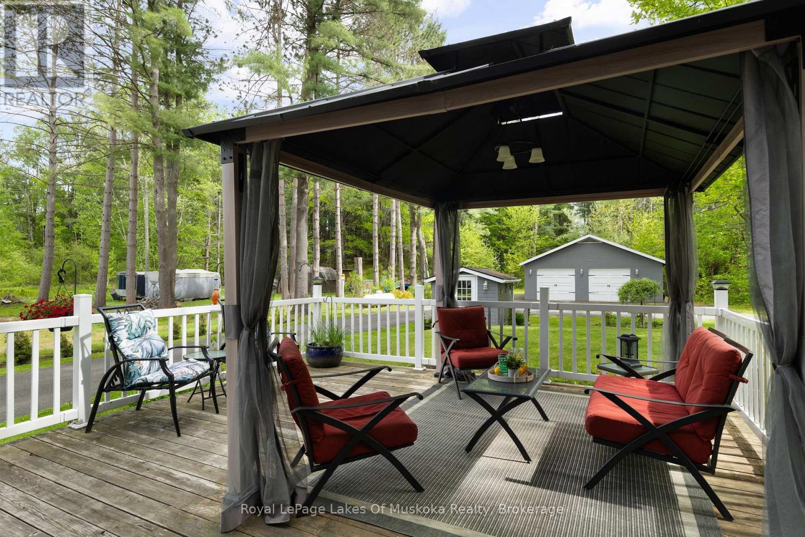 216 Beaumont Road, Bracebridge, Ontario P1L 1X2 - Photo 6 - X13214154