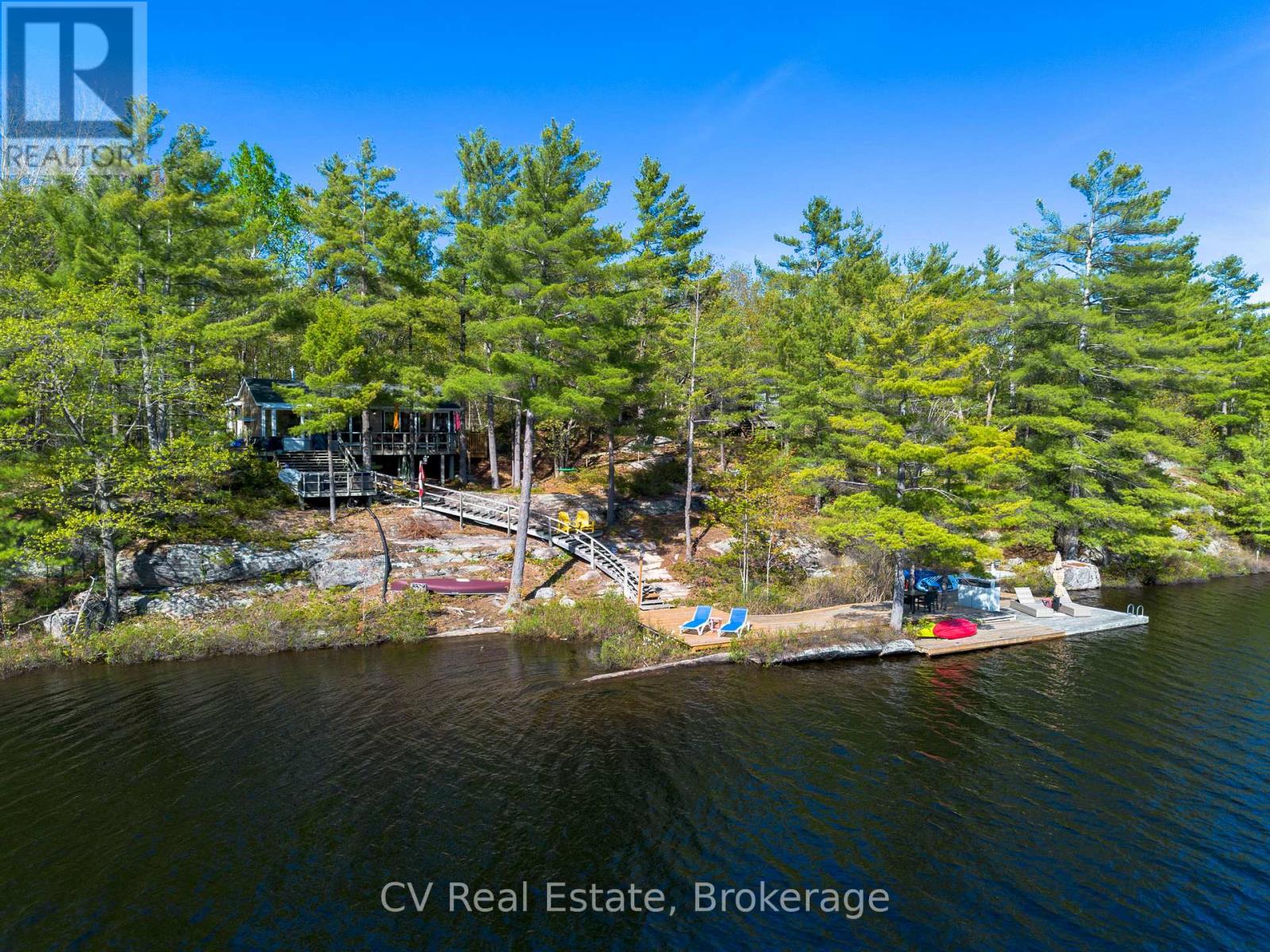 28 Redwing Drive, Gravenhurst, Ontario  P1P 0E5 - Photo 1 - X13218560
