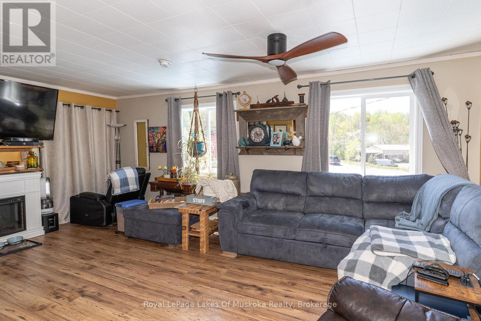 7 East Airport Road, Huntsville, Ontario  P1H 1X7 - Photo 11 - X13221108