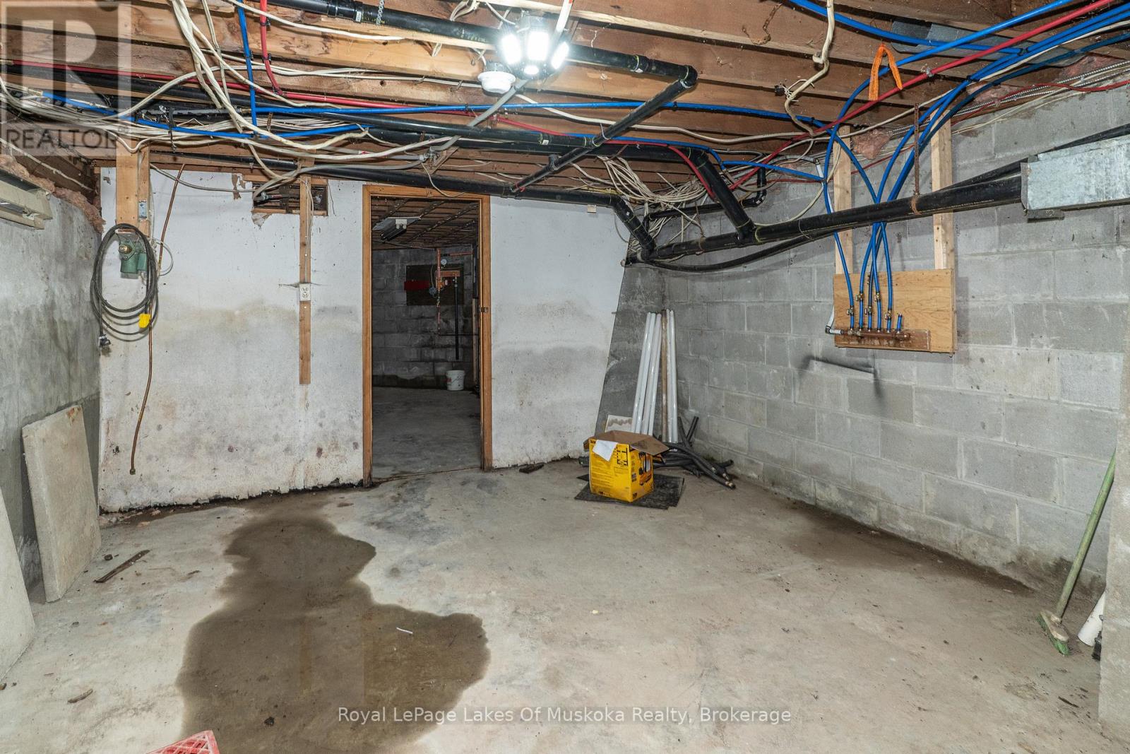 7 East Airport Road, Huntsville, Ontario  P1H 1X7 - Photo 21 - X13221108