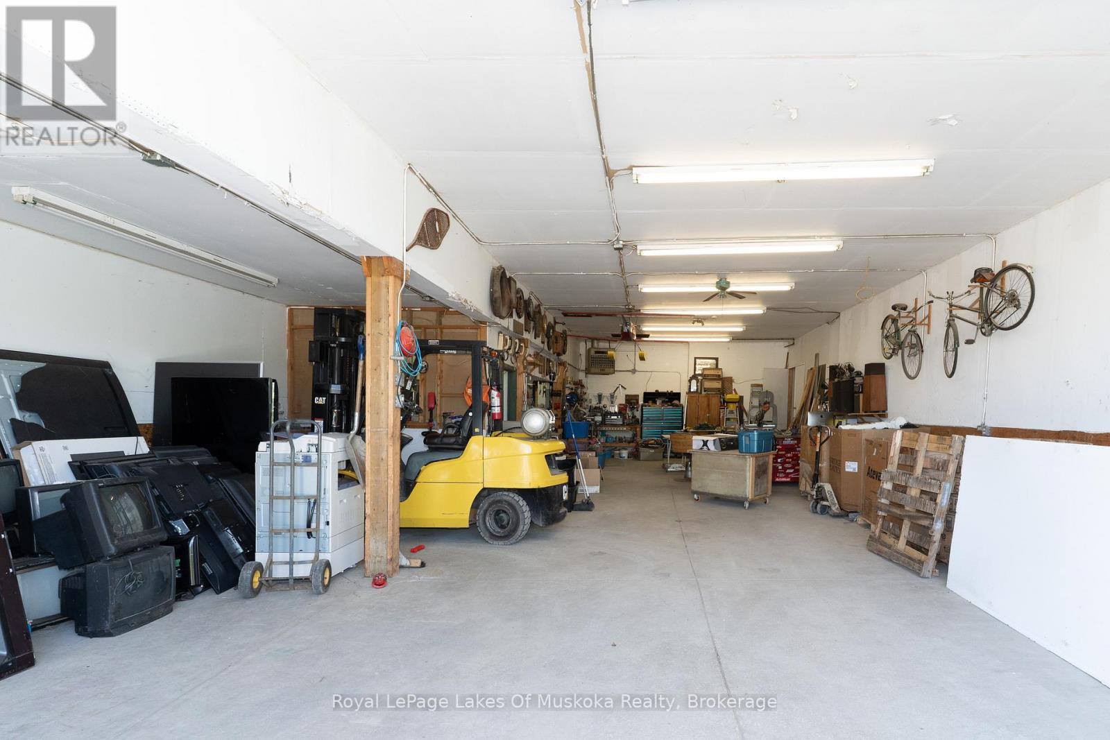 7 East Airport Road, Huntsville, Ontario  P1H 1X7 - Photo 22 - X13221108