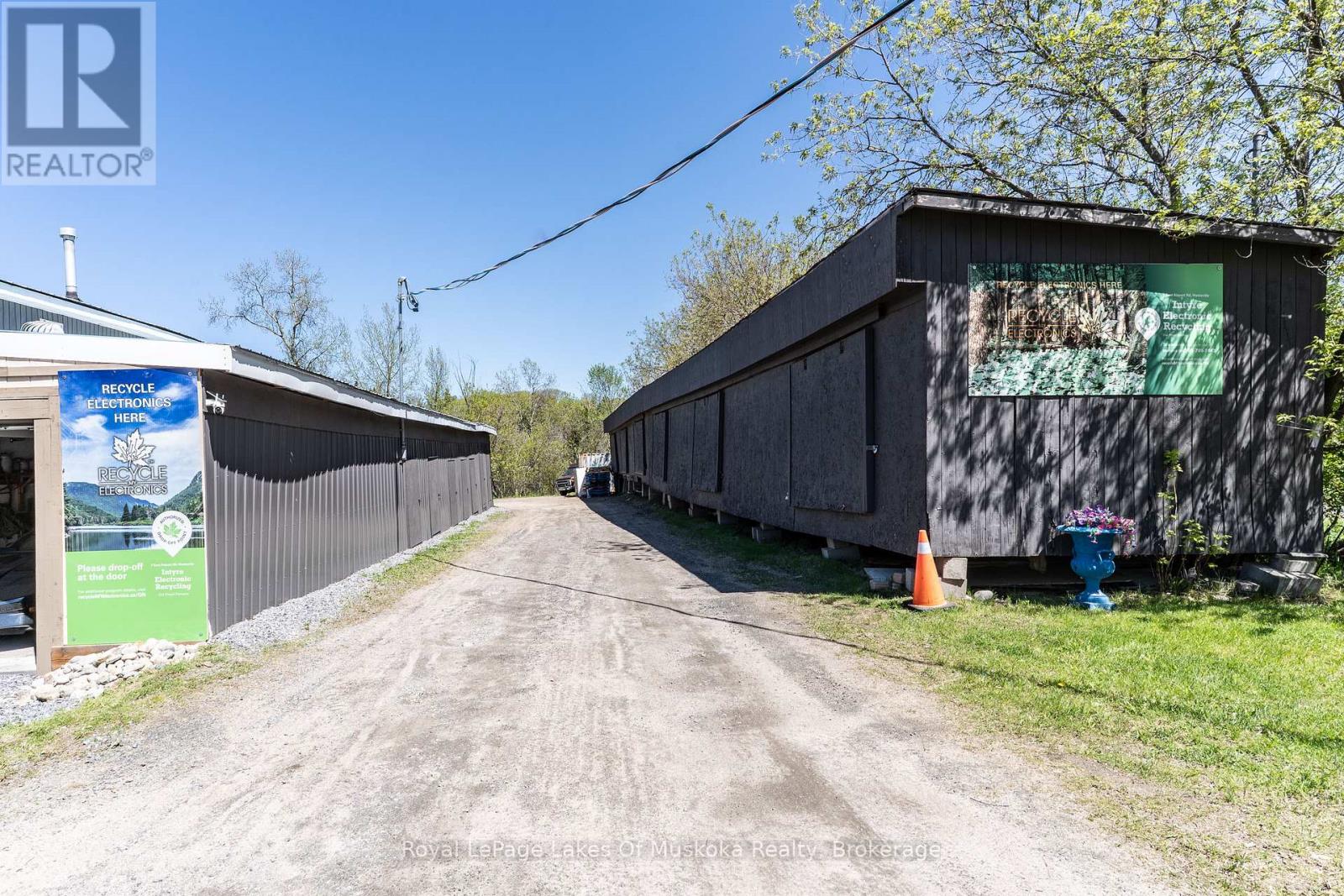 7 East Airport Road, Huntsville, Ontario  P1H 1X7 - Photo 42 - X13221108