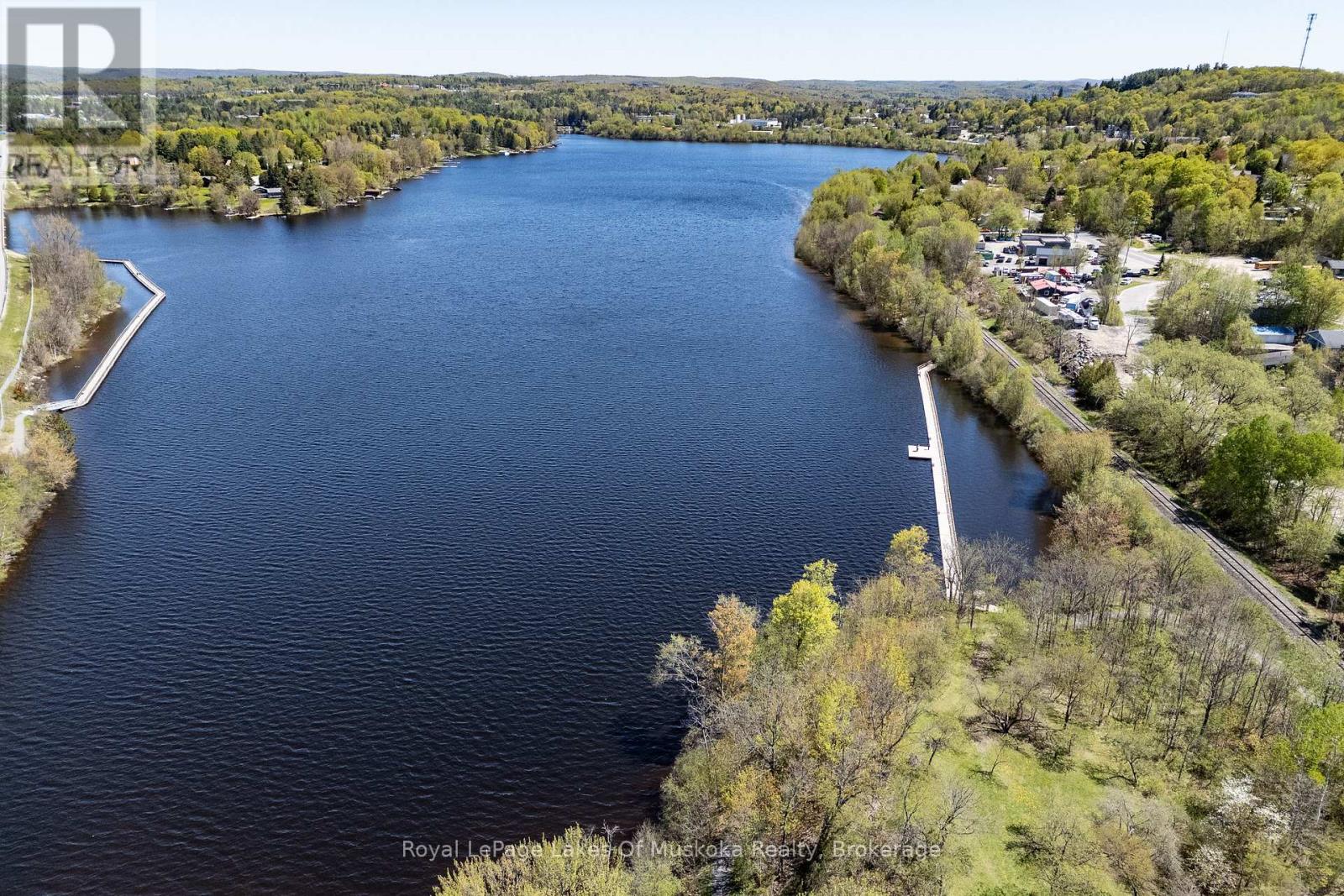 7 East Airport Road, Huntsville, Ontario  P1H 1X7 - Photo 46 - X13221108