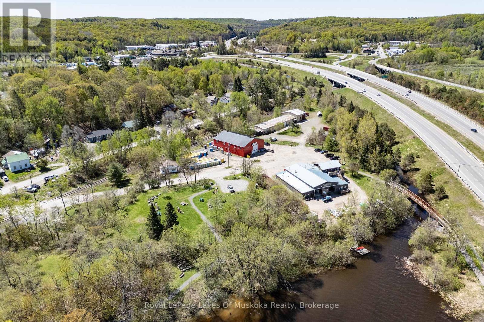 7 East Airport Road, Huntsville, Ontario  P1H 1X7 - Photo 47 - X13221108