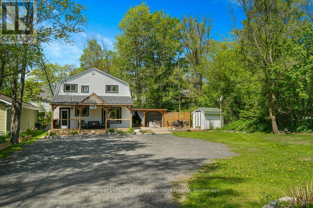 12 Victoria Avenue, Parry Sound, Ontario  P2A 2C1 - Photo 3 - X13221694