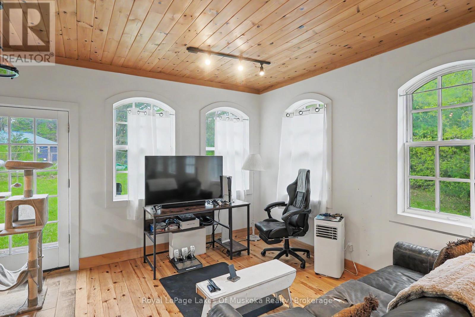 1003 Kelly Road, Lake Of Bays, Ontario P0B 1A0 - Photo 27 - X13223702
