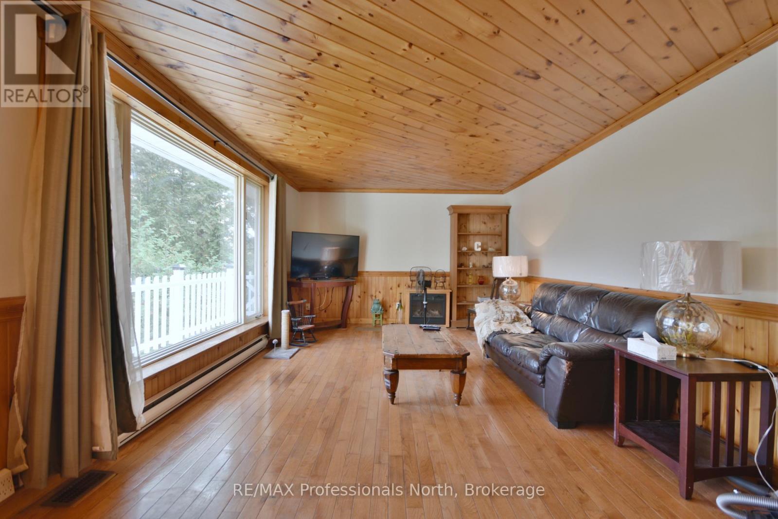 20 Coulter Lane, Bracebridge, Ontario P1P 1R1 - Photo 27 - X13226566