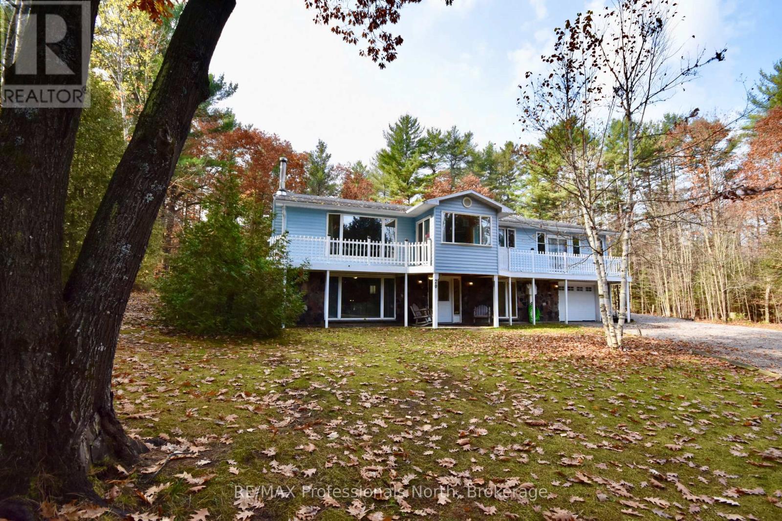 20 Coulter Lane, Bracebridge, Ontario P1P 1R1 - Photo 3 - X13226566