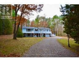 20 COULTER LANE, Bracebridge, Ontario