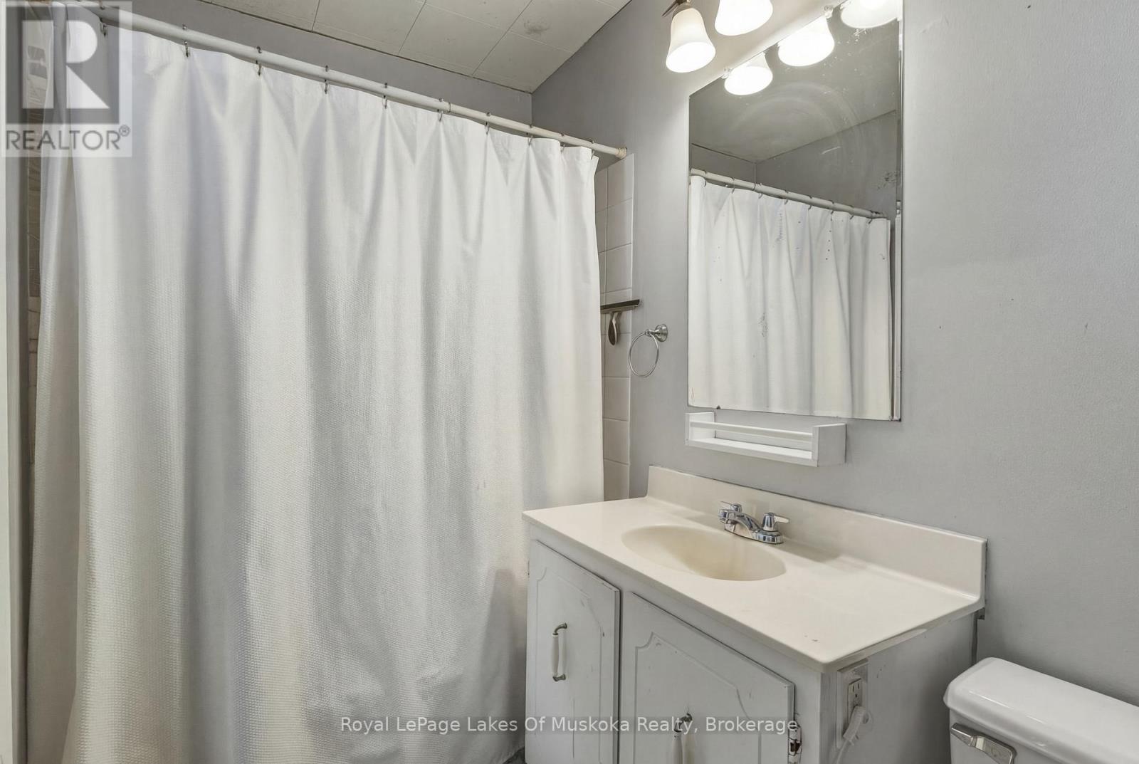 60 West Road W, Huntsville, Ontario P1H 1L8 - Photo 11 - X13227402
