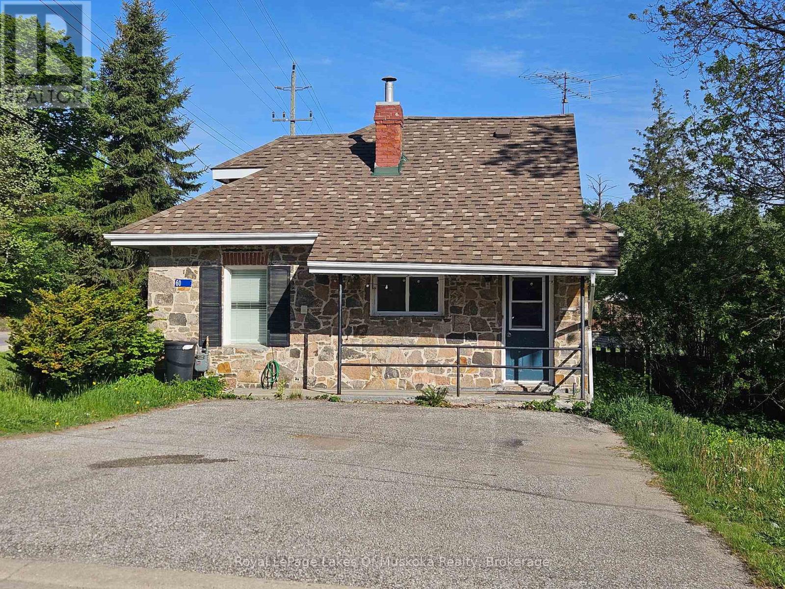 60 West Road W, Huntsville, Ontario P1H 1L8 - Photo 4 - X13227402