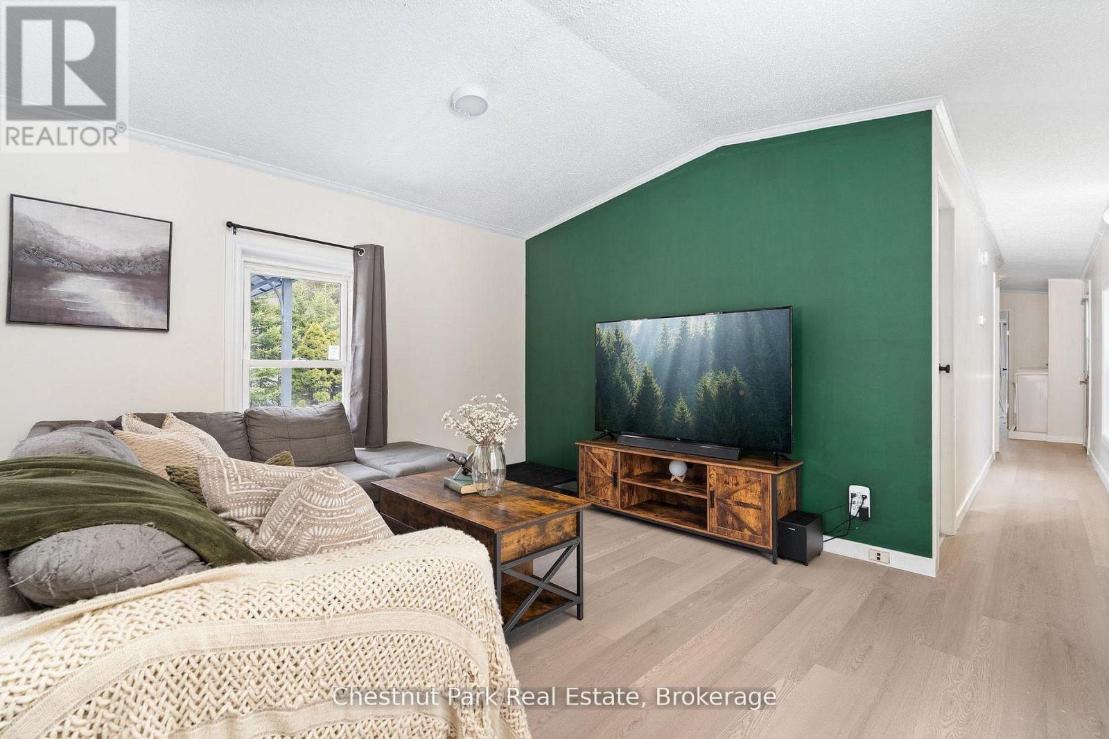 21 Mount Vernon Trail, Huntsville, Ontario P1H 1E3 - Photo 8 - X13228996