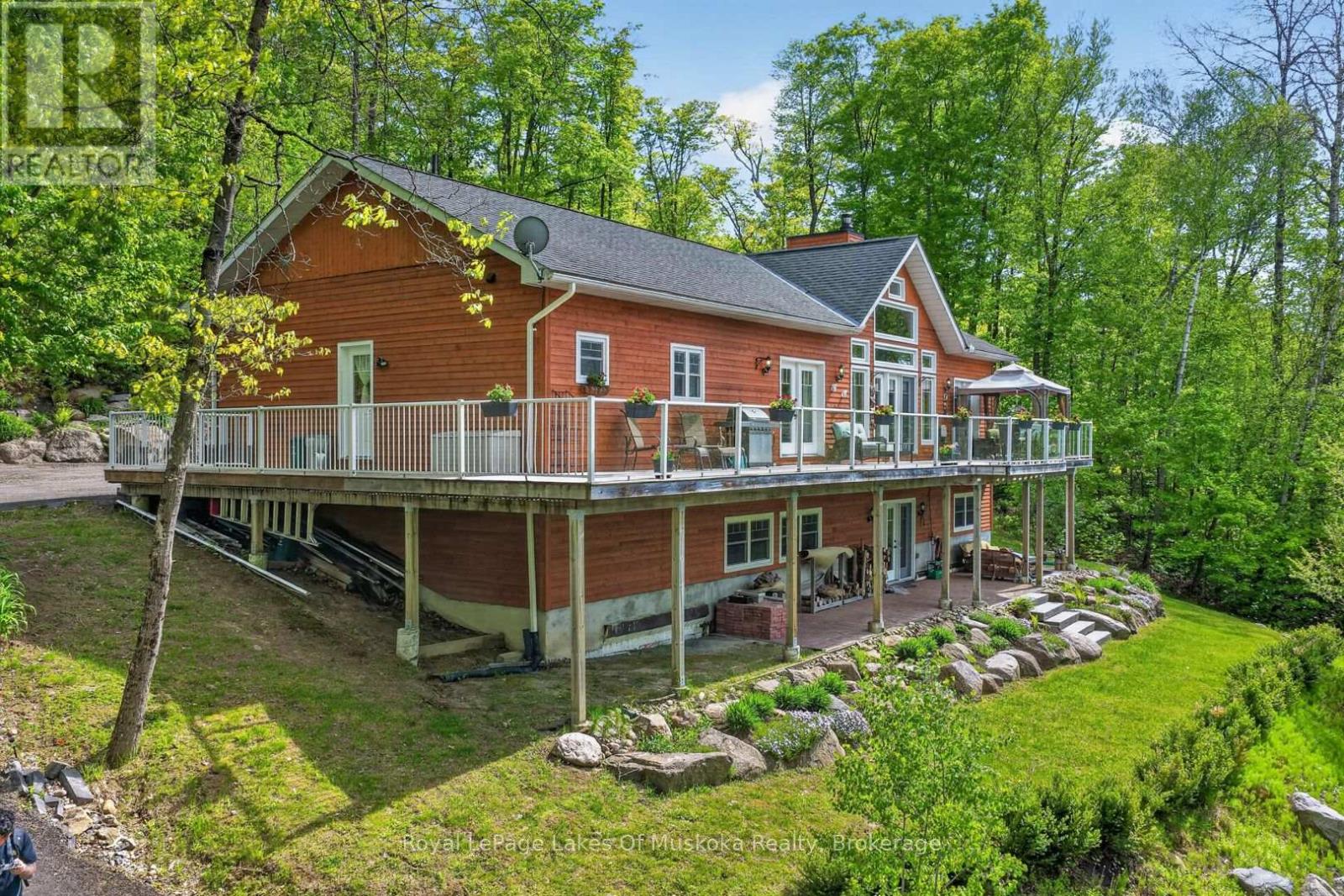 400 Markles Road, Huntsville, Ontario  P1H 0J1 - Photo 1 - X13229310