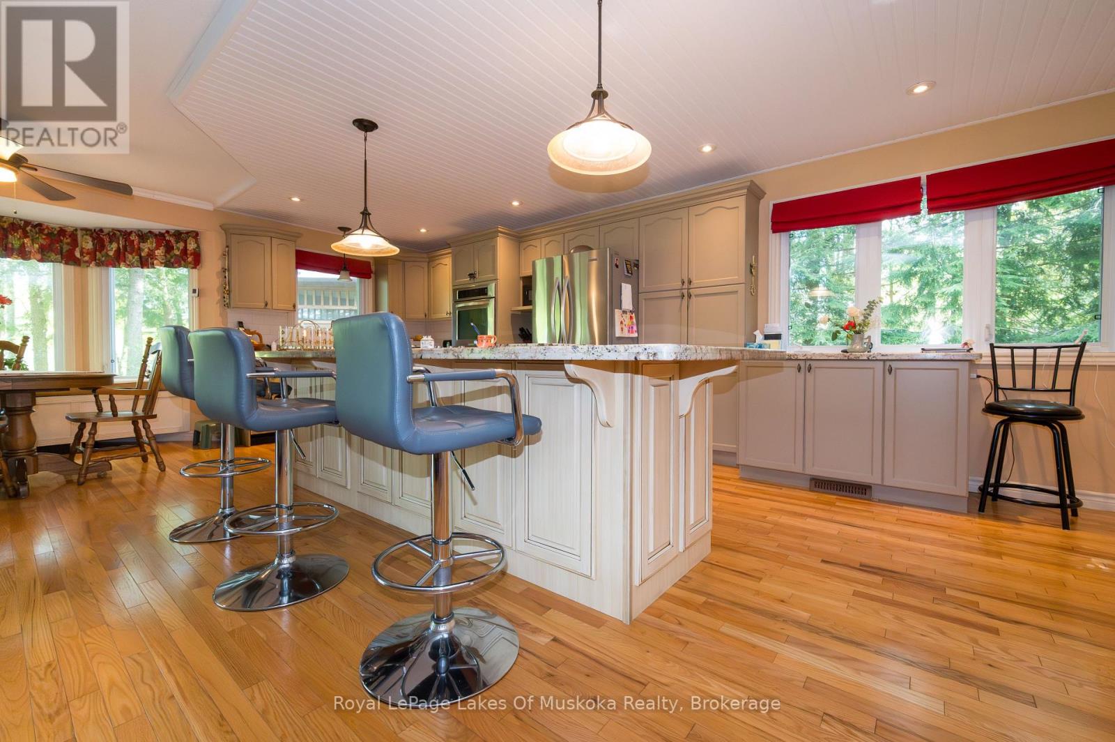 20 Deerhurst Highlands Drive, Huntsville, Ontario P1H 1B1 - Photo 14 - X13229366