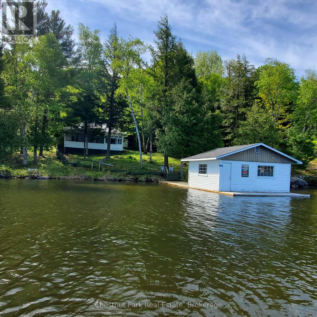 76 Tobin Island, Muskoka Lakes, Ontario  P0B 1J0 - Photo 4 - X13231168