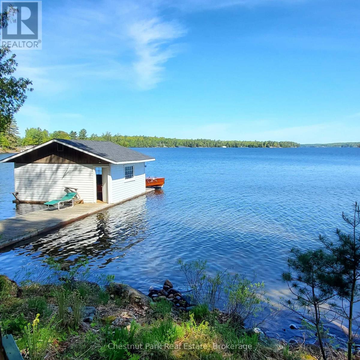 76 Tobin Island, Muskoka Lakes, Ontario  P0B 1J0 - Photo 5 - X13231168